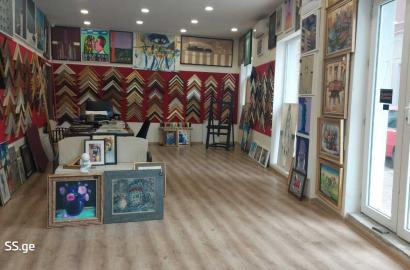 ქირავდება ახალი გარემონტებული  უნივერსალური ფართი ვერაზე