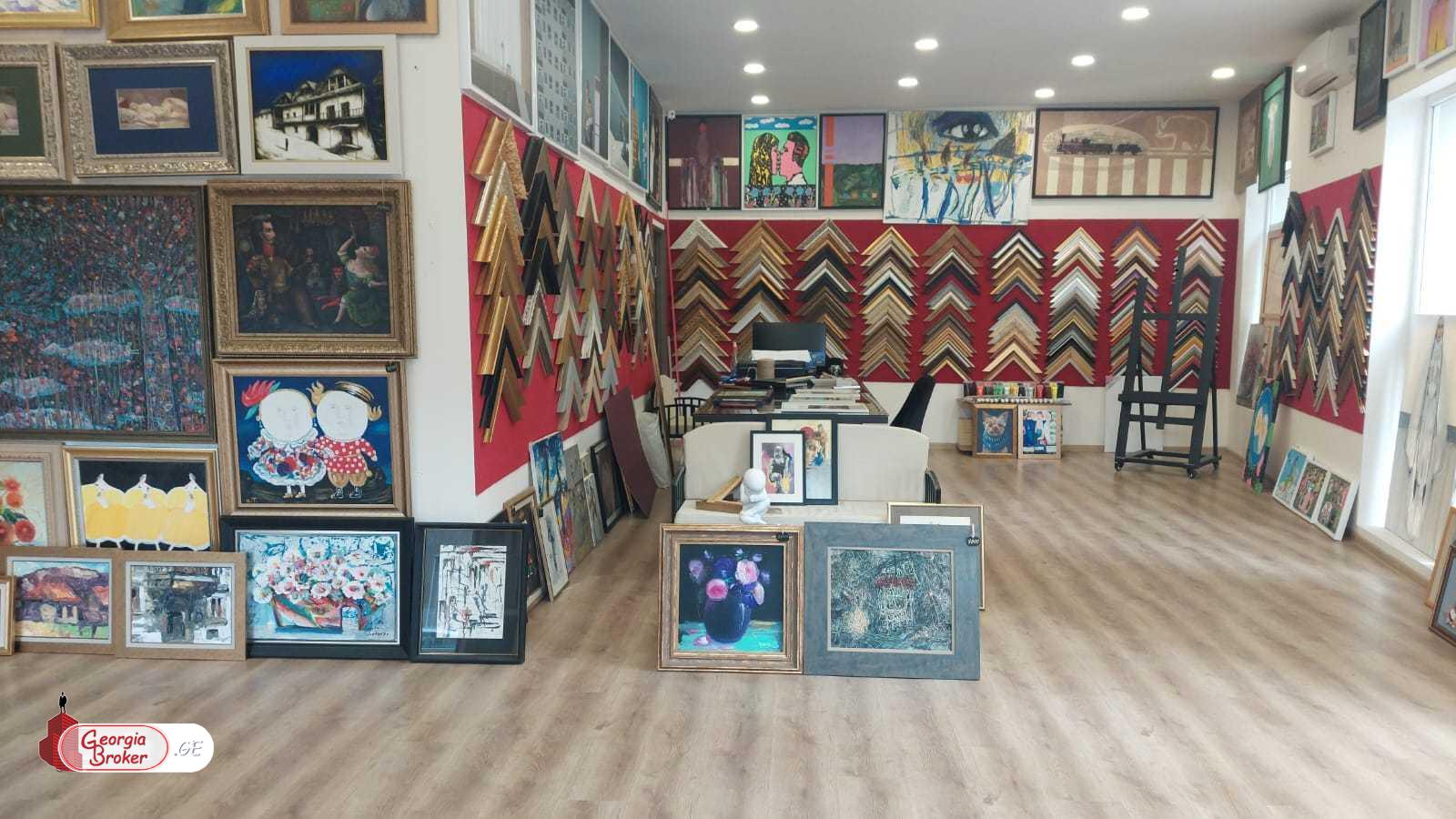 ქირავდება ახალი გარემონტებული  უნივერსალური ფართი ვერაზე