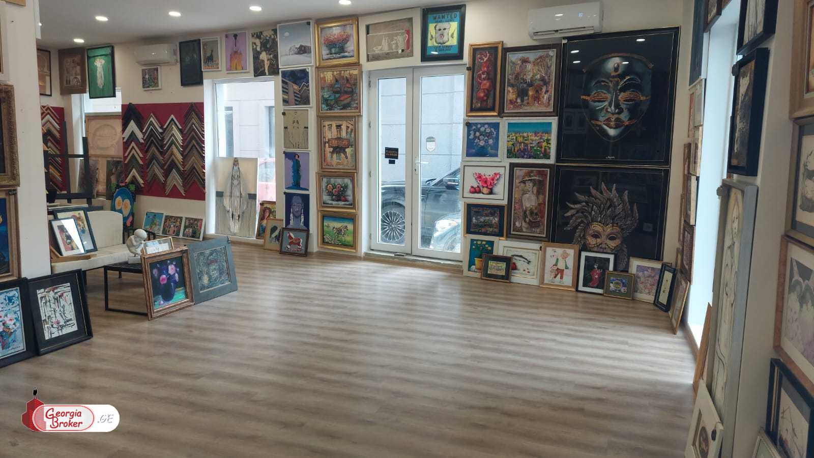 ქირავდება ახალი გარემონტებული  უნივერსალური ფართი ვერაზე