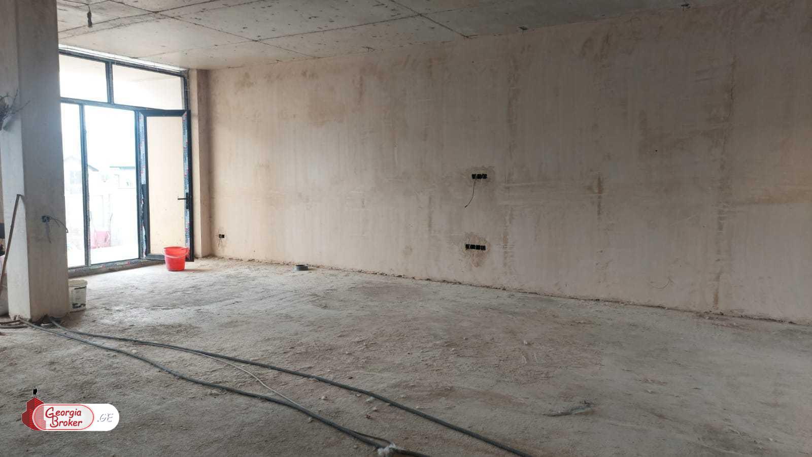 იყიდება ახალი აშენებული 6 ოთახიანი   აგარაკი საგურამოში