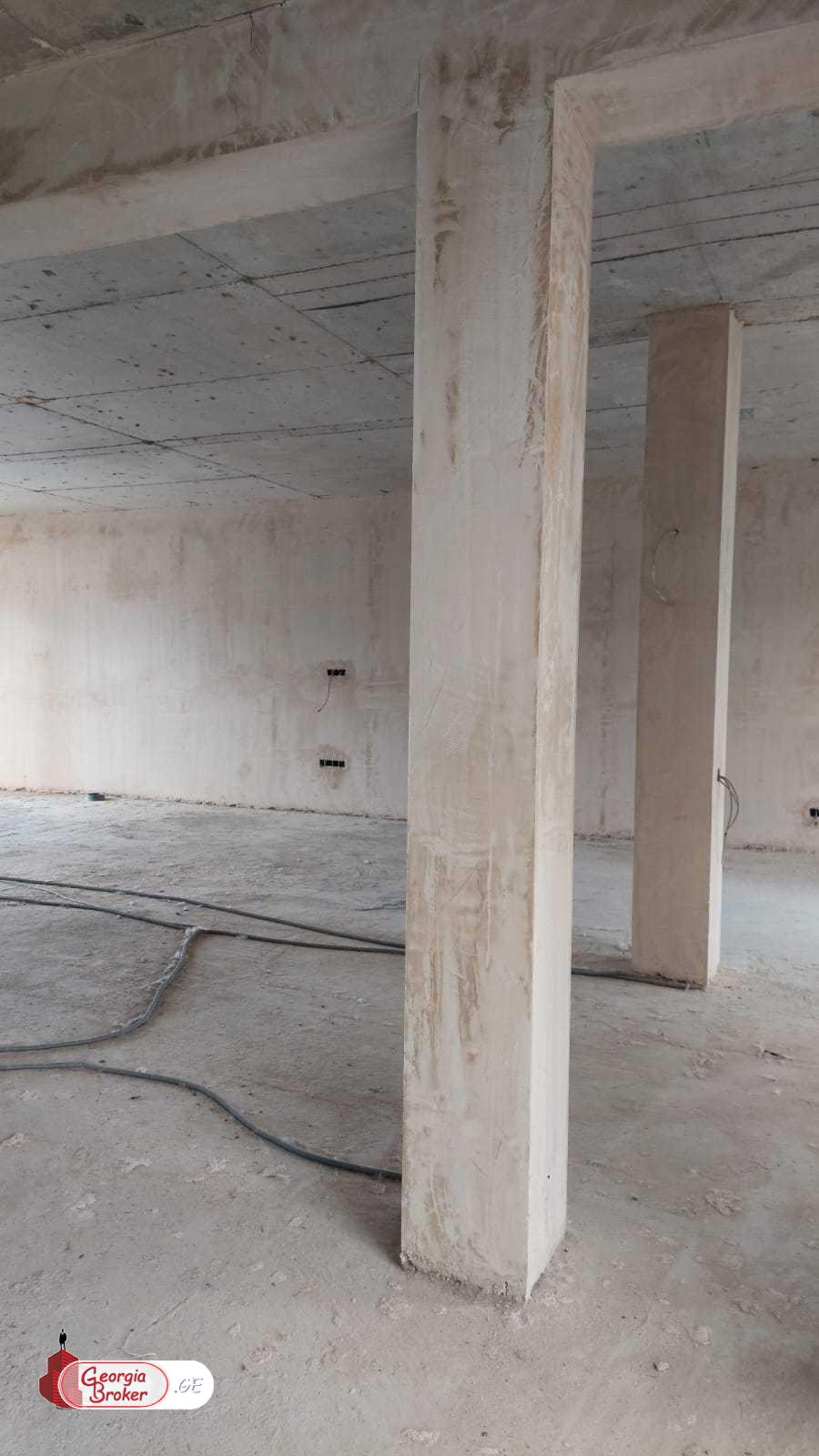 იყიდება ახალი აშენებული 6 ოთახიანი   აგარაკი საგურამოში