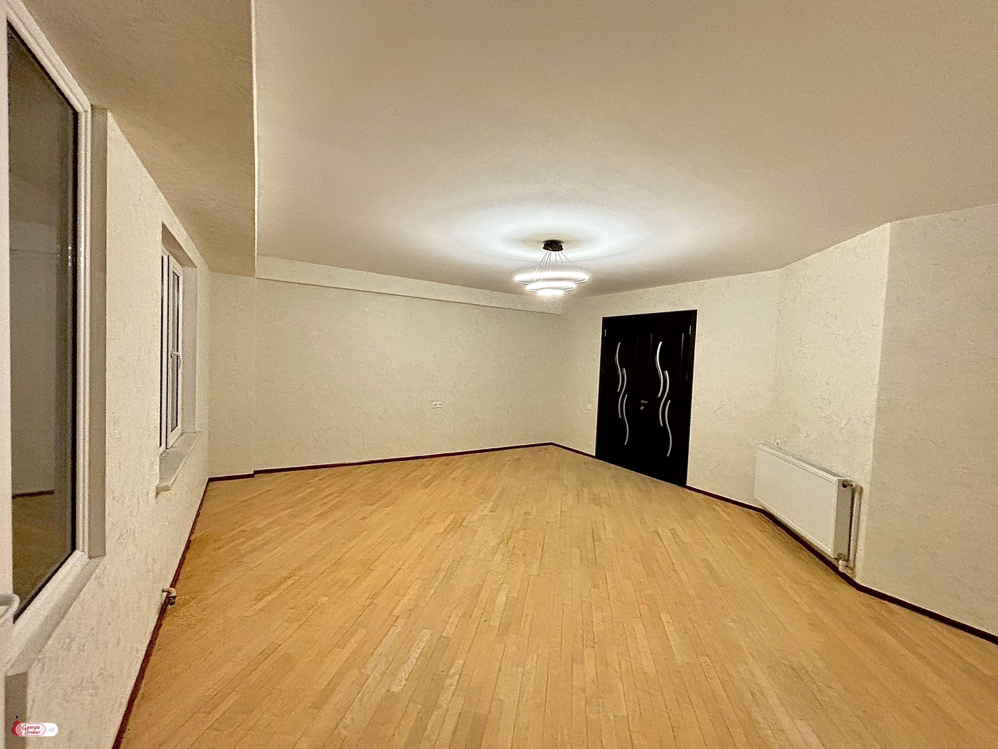 იყიდება ახალი გარემონტებული 3 ოთახიანი ბინა