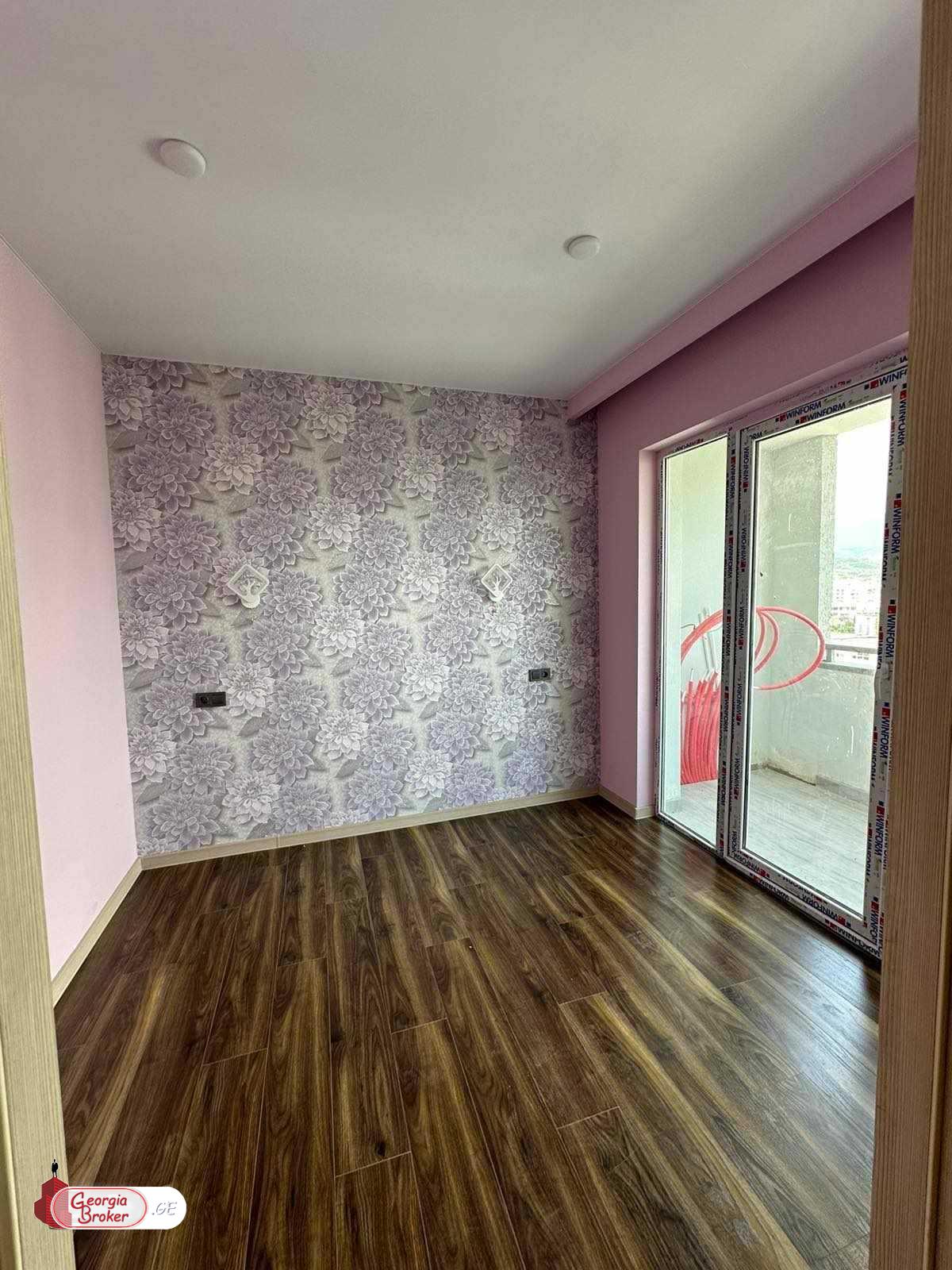 nearly repaired 4-room apartment for sale