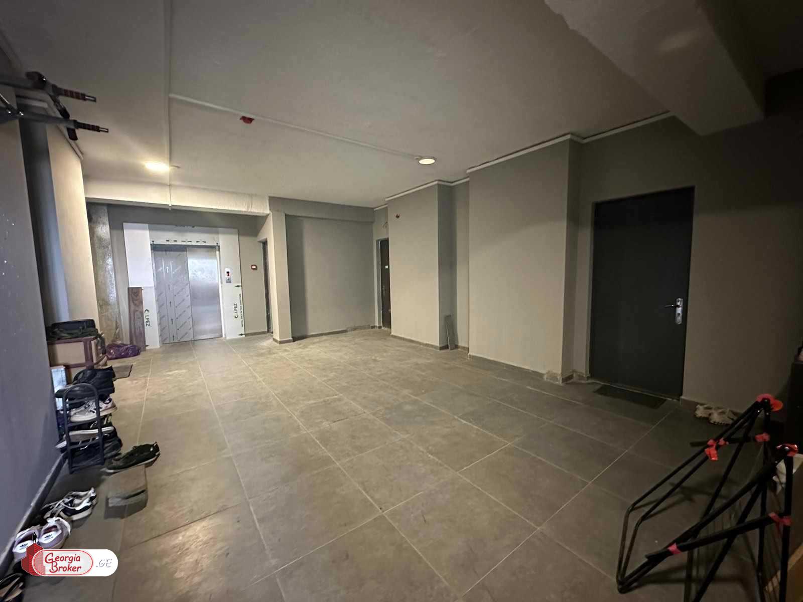 nearly repaired 4-room apartment for sale