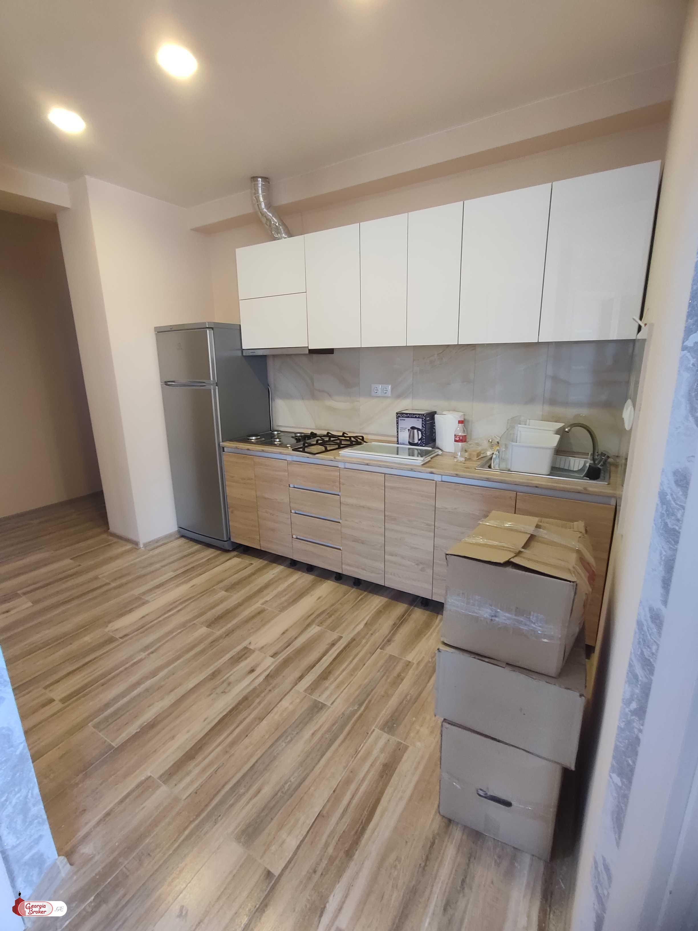 nearly repaired 3-room apartment for sale