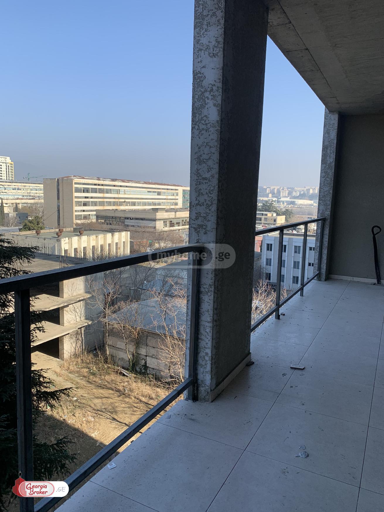 new build 3-room apartment for sale