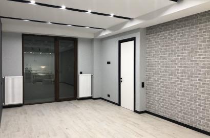 იყიდება ახალი გარემონტებული 3 ოთახიანი ბინა