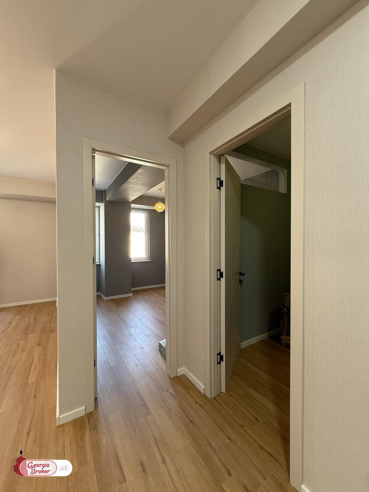 იყიდება ახალი გარემონტებული 3 ოთახიანი ბინა