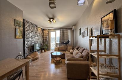 продается квартира с новым ремонтом 3-комнаты